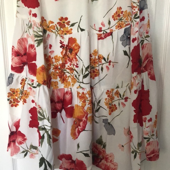 BNWT Beautiful Umgee Sundress - Picture 3 of 4